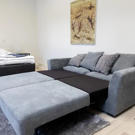 Vanha Postitalo Hostal *