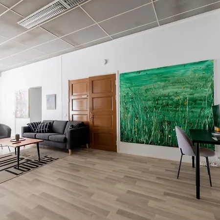 Vanha Postitalo Hostal Varkaus