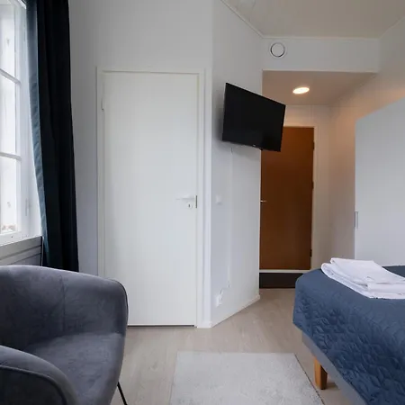 Hostal Vanha Postitalo Varkaus