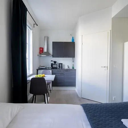 Vanha Postitalo Hostal